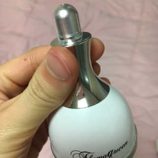[더마퀸]쿨링스틱 페이스앤아이 — 3점을 준 리뷰어가 2019년 4월 올린 사용 사진
