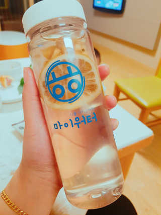 ㅎㅎ마이워터 ㅎㅎ 마이워터 과일워터팩+전용보틀_레몬오렌지 — 5점을 준 리뷰어가 2017년 9월 올린 사용 사진