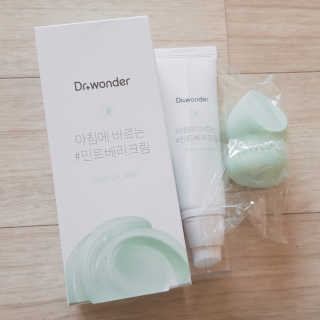 닥터원더 핑크베리톤업크림, 민트베리 톤업크림 — 5점을 준 리뷰어가 2017년 10월 올린 사용 사진