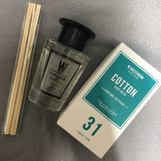 더블유드레스룸 퍼퓸 디퓨저 70ml — 4.67점을 준 리뷰어가 2018년 7월 올린 사용 사진