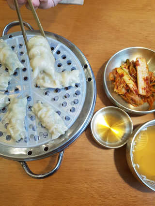 풍국면_강남직영점 [풍국면 강남직영점] 공팔세트 2종 중 택 1 — 5점을 준 리뷰어가 2018년 12월 올린 사용 사진