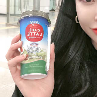 마이카페라떼 말차 아몬드브리즈 7개입 — 1점을 준 리뷰어가 2019년 11월 올린 사용 사진