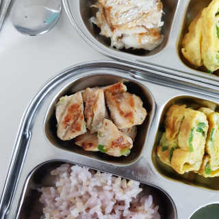 개근질마트 잇메이트 스팀 닭가슴살 혼합 1kg — 5점을 준 리뷰어가 2019년 11월 올린 사용 사진