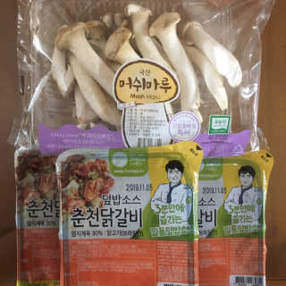 뜰아채유통 춘천닭갈비덮밥소스와 머쉬마루 버섯 — 5점을 준 리뷰어가 2018년 12월 올린 사용 사진