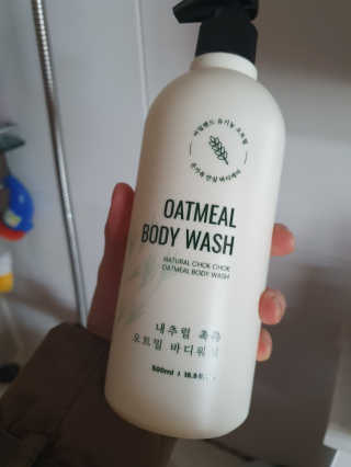 (주)에네스티 내추럴 촉촉  오트밀 바디워시 500ml — 5점을 준 리뷰어가 2019년 12월 올린 사용 사진