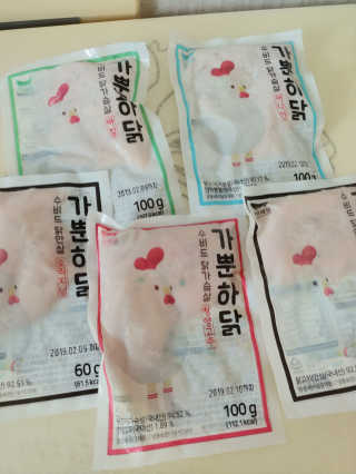 농업회사법인미래원 가뿐하닭 수비드 5종 SET — 5점을 준 리뷰어가 2018년 6월 올린 사용 사진