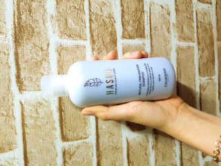 셀리본 하수오 내츄럴 프리벤션 탈모관리 샴푸 300ml — 4.5점을 준 리뷰어가 2019년 11월 올린 사용 사진
