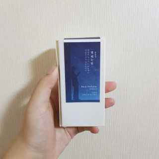 글입다 공방 윤동주 별 헤는 밤 북퍼퓸 30ml — 2점을 준 리뷰어가 2019년 5월 올린 사용 사진