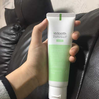 메디덴코 투투스 키즈 어린이 치약 — 5점을 준 리뷰어가 2020년 3월 올린 사용 사진