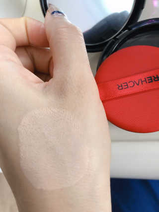 리하셀 아우라 쿠션 팩트 21호,23호 SPF50+ PA++++ — 5점을 준 리뷰어가 2019년 10월 올린 사용 사진