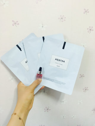 아가타 코스메틱 아가타 펑셔넬 마스크 — 4점을 준 리뷰어가 2016년 7월 올린 사용 사진