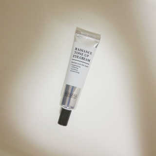 보나쥬르 래디언스 톤업 아이크림 30ml — 4점을 준 리뷰어가 2018년 8월 올린 사용 사진