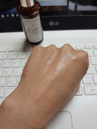 보타니티 [홍]조[진]정[결]케어 플라본 세럼 — 5점을 준 리뷰어가 2018년 5월 올린 사용 사진