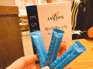 (주)쟈뎅 [쟈뎅] 에스프레소스틱 아이스블렌드 — 5점을 준 리뷰어가 2019년 5월 올린 사용 사진