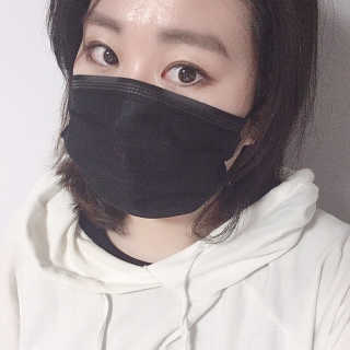 [닥터퓨리] 소프트터치 건강 + UV 블랙스타일 마스크 — 5점을 준 리뷰어가 2019년 4월 올린 사용 사진