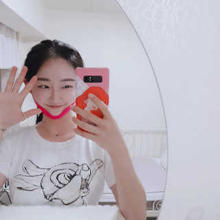 스케덤 펩타이드 리프팅밴드 — 5점을 준 리뷰어가 2019년 8월 올린 사용 사진