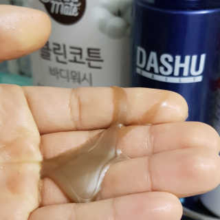 다슈코리아 다슈 데일리 단백질 한방 두피 골드 샴푸 500ml — 5점을 준 리뷰어가 2020년 3월 올린 사용 사진