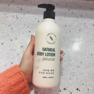 (주)에네스티 내추럴 촉촉  오트밀 바디로션 500ml — 5점을 준 리뷰어가 2019년 12월 올린 사용 사진