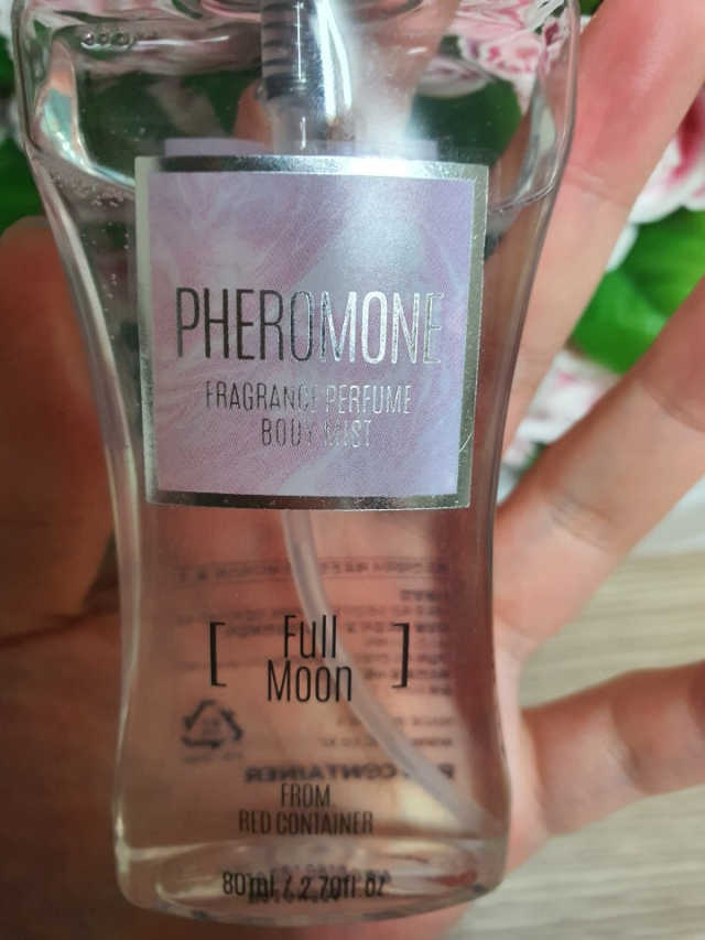 레드컨테이너 페로몬향 퍼퓸 바디미스트 80ml 리뷰 사진