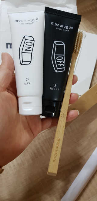[모놀로그] 안심치약 + 대나무칫솔  세트 — 4점을 준 리뷰어가 2019년 3월 올린 사용 사진