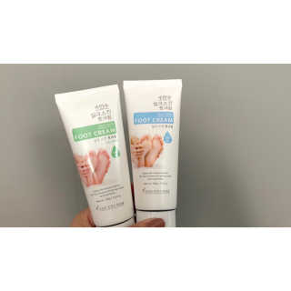 (주)에네스티 에네스티 수안수 실크스킨 풋크림 1+1 — 4점을 준 리뷰어가 2019년 10월 올린 사용 사진