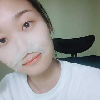 23years old 에어레이닉 포어 마스크 — 5점을 준 리뷰어가 2017년 10월 올린 사용 사진