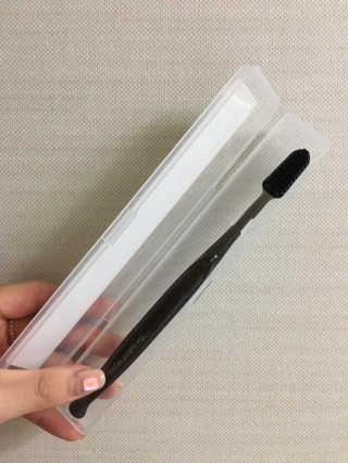 the naked object 디블랙 실리콘 잇몸 칫솔 — 2점을 준 리뷰어가 2019년 12월 올린 사용 사진