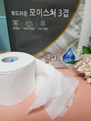 잘풀리는집 부드러운 모이스처 3겹 화장지 30롤 — 5점을 준 리뷰어가 2019년 5월 올린 사용 사진