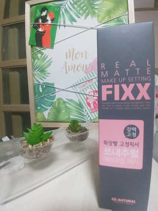 쏘내추럴 리얼 매트 세팅 픽서 — 3점을 준 리뷰어가 2019년 7월 올린 사용 사진