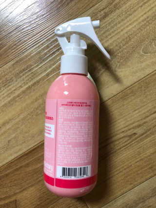 미팩토리 콜라겐 워터에센스 200ml — 5점을 준 리뷰어가 2019년 12월 올린 사용 사진