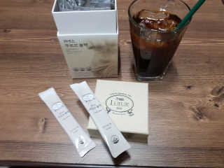 [하우투잇] 뤼에르 쿠르브 블랙 10ml x 30포 총 300ml — 5점을 준 리뷰어가 2020년 3월 올린 사용 사진