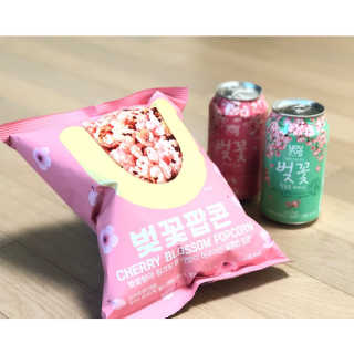 GS25 벚꽃 팝콘 + 벚꽃스파클링 + 벚꽃 청포도 에이드 — 3점을 준 리뷰어가 2018년 3월 올린 사용 사진