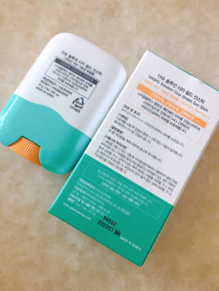 다슈코리아 다슈 솔루션 시카 쉴드 선스틱 — 4점을 준 리뷰어가 2020년 2월 올린 사용 사진