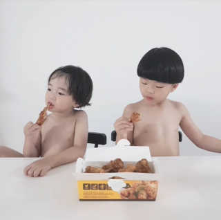 [치킨마루]-  빠사칸윙봉현미 + 콜라 500ml — 5점을 준 리뷰어가 2019년 7월 올린 사용 사진