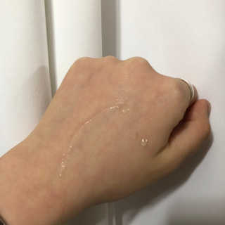 AHC 에이 에이치 씨 미니멀 10 워터리 에센스 — 3점을 준 리뷰어가 2018년 12월 올린 사용 사진