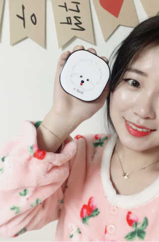 딜라잇18 I.U 화이트닝 팡 선쿠션 — 4점을 준 리뷰어가 2017년 1월 올린 사용 사진