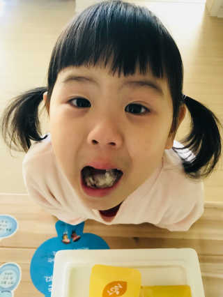 네츄럴굿띵스 퓨어 키즈 프로바이오틱스 60포 — 5점을 준 리뷰어가 2018년 1월 올린 사용 사진