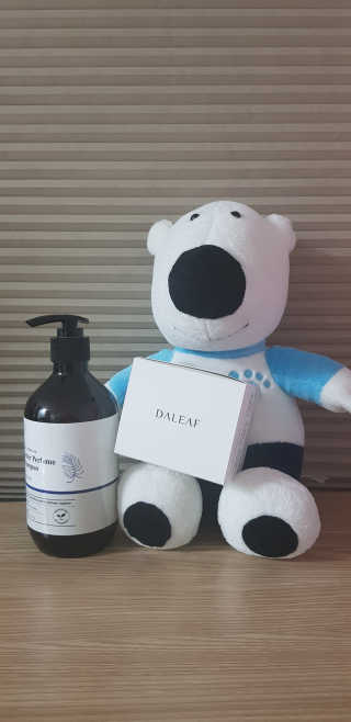달리프 베러 퍼퓸 샴푸 1000ml 레이니데이 or 일랑로즈 — 4점을 준 리뷰어가 2018년 11월 올린 사용 사진