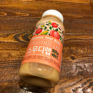 풀무원 스무디랩 피치&비타 — 3.83점을 준 리뷰어가 2017년 11월 올린 사용 사진