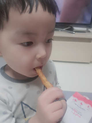 네네치킨 소이크런치윙봉 — 5점을 준 리뷰어가 2020년 4월 올린 사용 사진