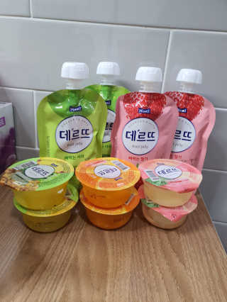 데르뜨 떠먹는 과일 3종, 짜먹는 과일 2종 총 10개 체험 — 5점을 준 리뷰어가 2020년 3월 올린 사용 사진