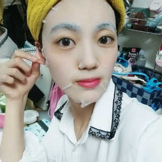 먼데이 투 썬데이 MONSUN 원 위크 트리트먼트 마스크 — 5점을 준 리뷰어가 2019년 3월 올린 사용 사진