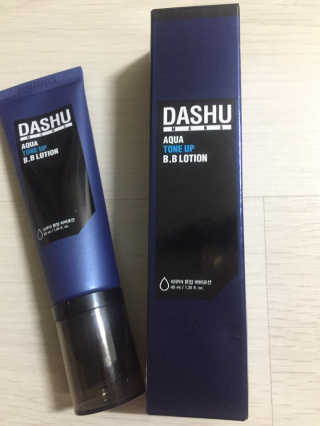 다슈코리아 다슈 맨즈 톤 업 비비로션 40ml — 4.17점을 준 리뷰어가 2018년 5월 올린 사용 사진