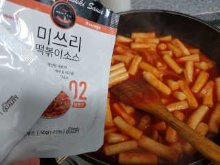 미쓰리떡볶이 just 10 min 패키지 — 5점을 준 리뷰어가 2018년 5월 올린 사용 사진