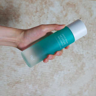 오지아이 워터 밤 모이스처 스킨 에센스 180ml — 4점을 준 리뷰어가 2020년 1월 올린 사용 사진