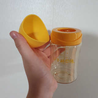 유비맘 PPSU 젖병 노꼭지_200ml_컬러 랜덤 발송 — 5점을 준 리뷰어가 2019년 12월 올린 사용 사진