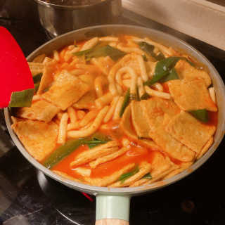 잠실맛집,홍코너떡볶이가우리집에[옛날맛,짜장맛옵션] — 5점을 준 리뷰어가 2019년 11월 올린 사용 사진
