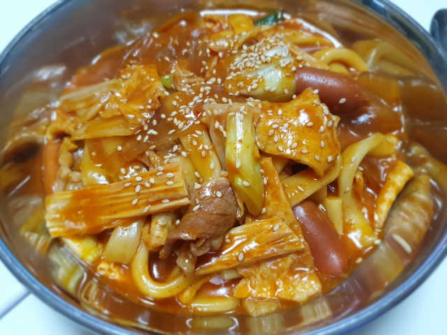 식스레시피 마라떡볶이 쿠킹박스 2인분 리뷰 사진