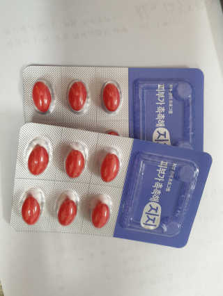 지지랩 [먹는히알루론산] 피부가 촉촉해지지 500mg x 12캡슐 — 5점을 준 리뷰어가 2019년 11월 올린 사용 사진