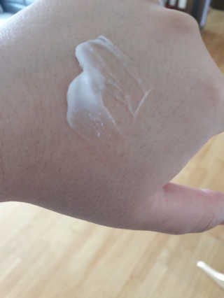 세바메드 우레아 수분폭탄크림 50ml — 3점을 준 리뷰어가 2019년 11월 올린 사용 사진